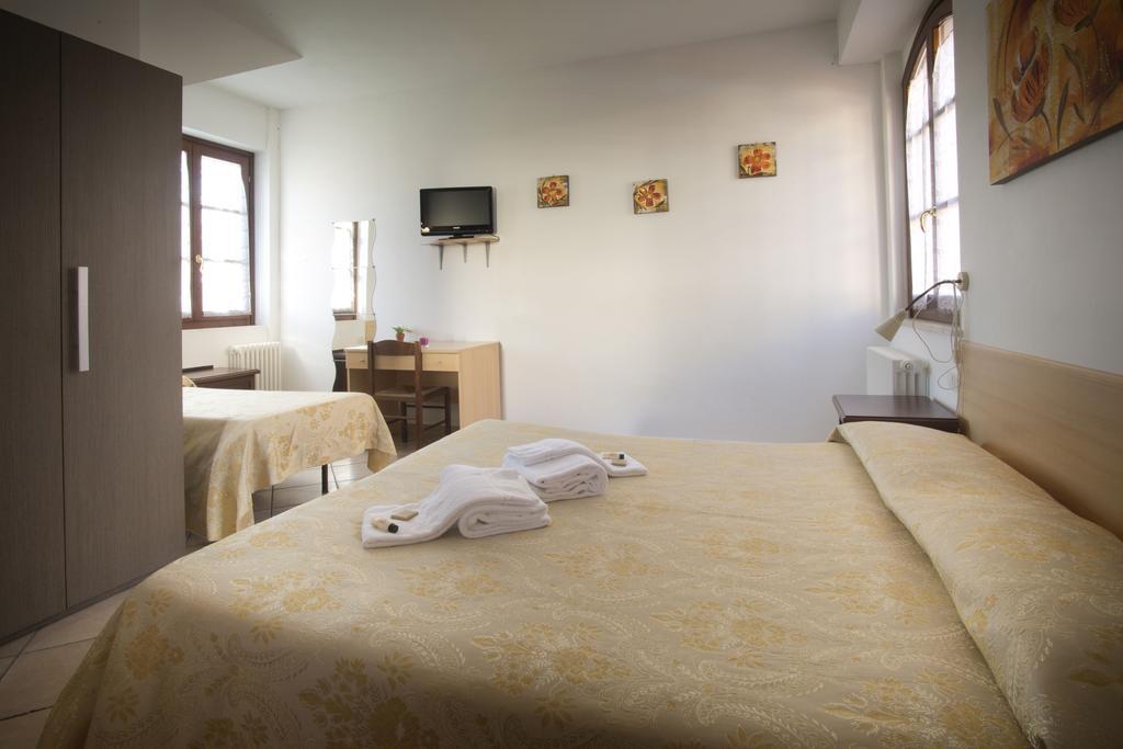 Soggiorno La Primula Siena Exteriör bild